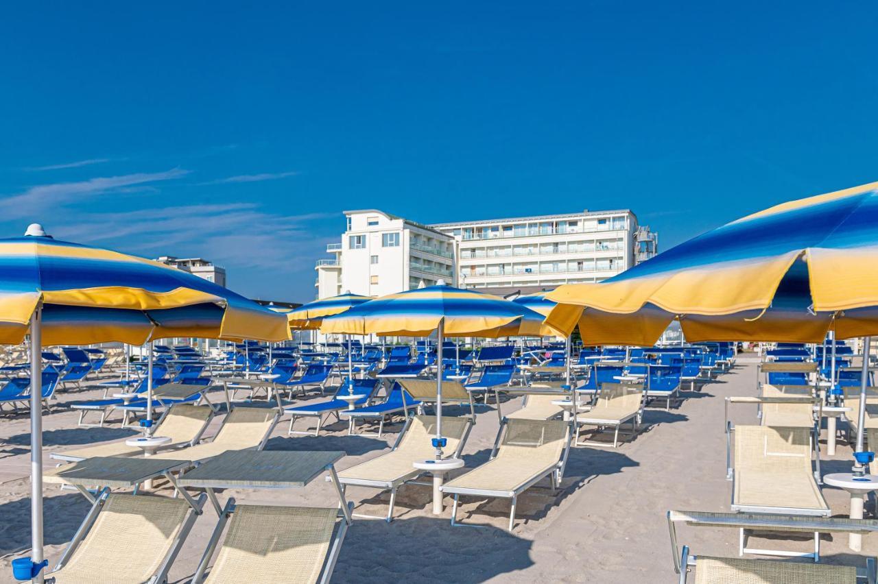 Hotel Adria Milano Marittima Exterior photo