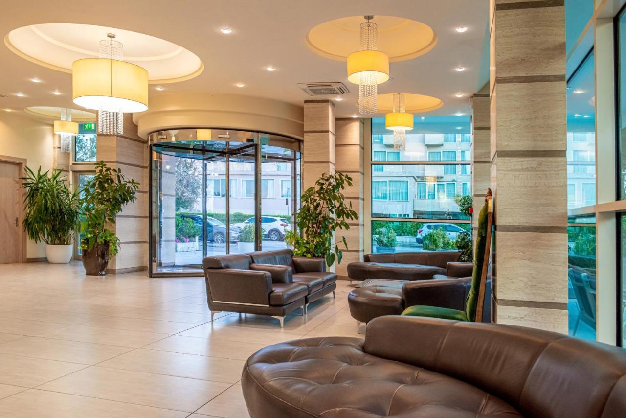 Hotel Adria Milano Marittima Exterior photo